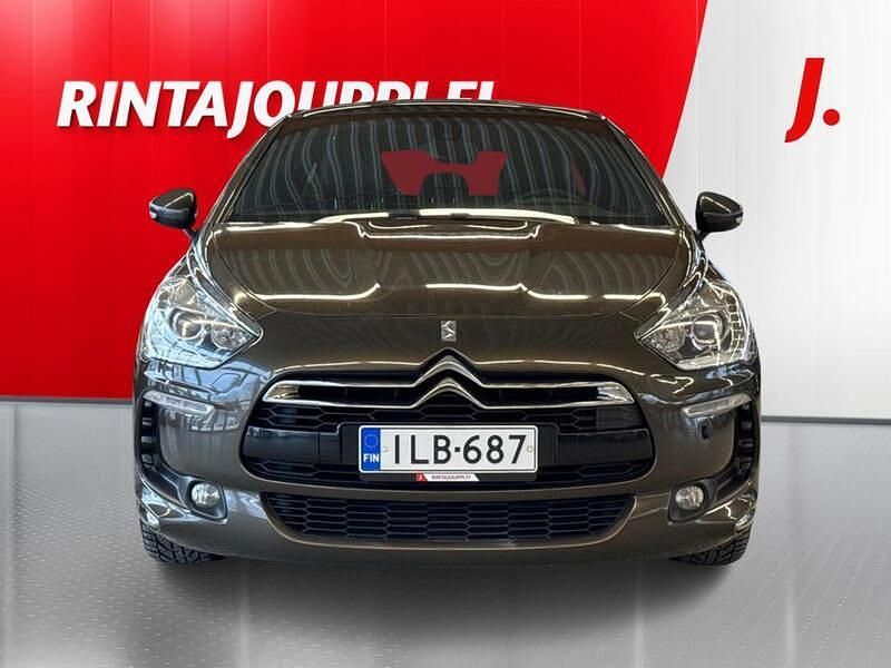 Käytetty Citroën DS5 So Chic 163 HP (119 kW) 2013 Ruskea Viistoperä