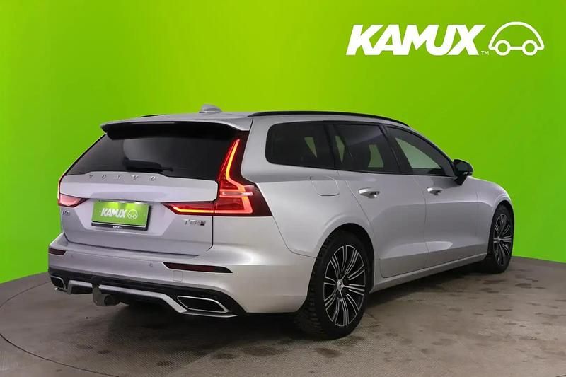 Käytetty Volvo V60 R-Design 317 HP (233 kW) 2019 Hopea / harmaa Farmari