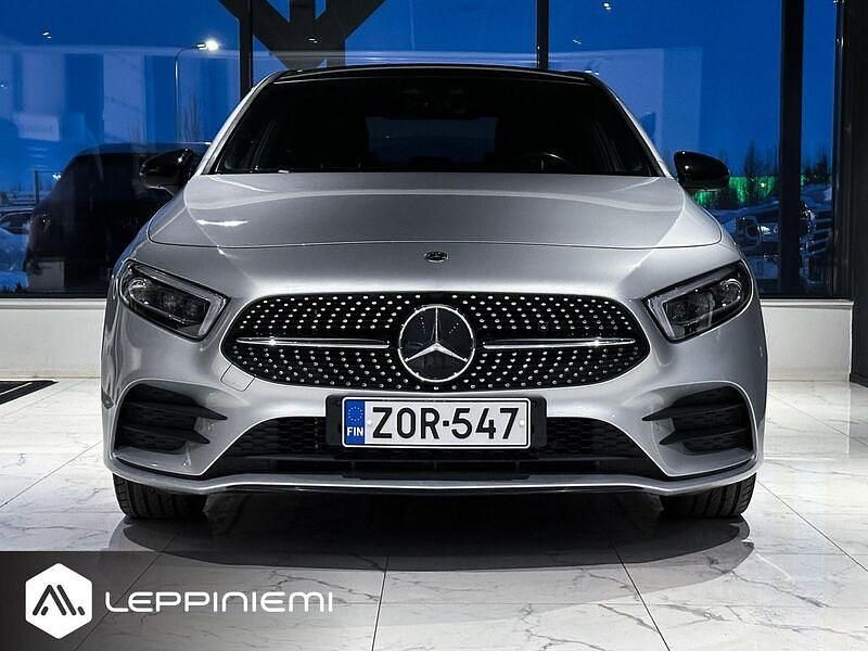 Käytetty Mercedes A250 Business 160 HP (117 kW) 2021 Sedan