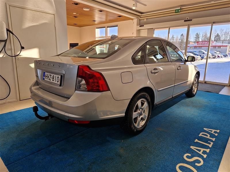Käytetty Volvo S40 Kinetic 99 HP (72 kW) 2009 Sedan