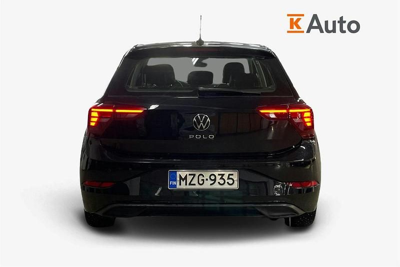Käytetty VW Polo Business 95 HP (69 kW) 2022 Musta Viistoperä