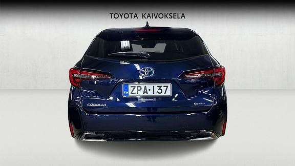 Käytetty Toyota Corolla Anniversary 140 HP (102 kW) 2024 Met. sininen Farmari