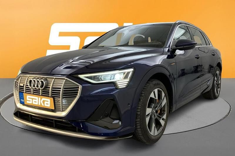Käytetty 2020 Audi e-tron Katumaasturi | 29 900 € (Hieman kallis) - Kuva 1/4