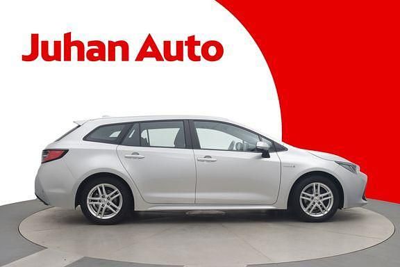 Käytetty Toyota Corolla Active 122 HP (89 kW) 2021 Hopea Farmari