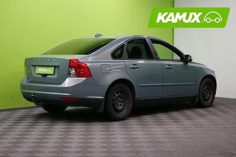 Käytetty Volvo S40 Kinetic 125 HP (91 kW) 2009 Sininen Sedan