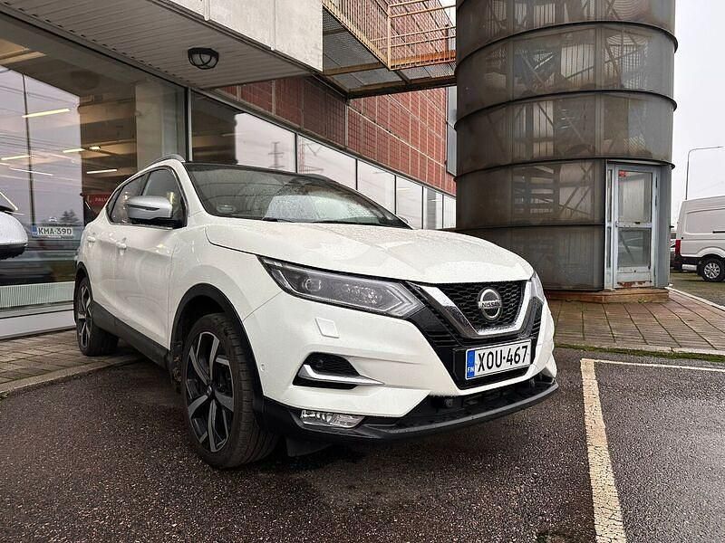 Valkoinen Käytetty 2018 Nissan Qashqai 360º Katumaasturi | 19 860 € - Kuva 1/4