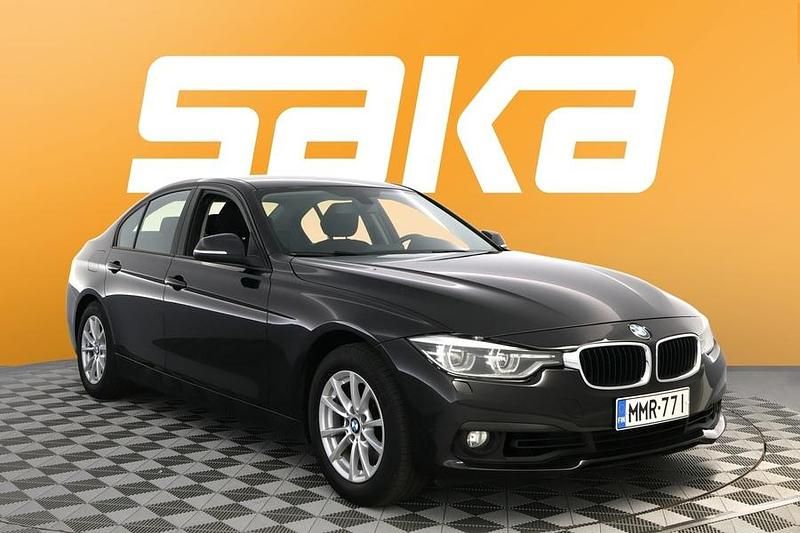 Käytetty 2016 BMW 318 Sedan | 14 400 € (Perustarjous) - Kuva 1/3