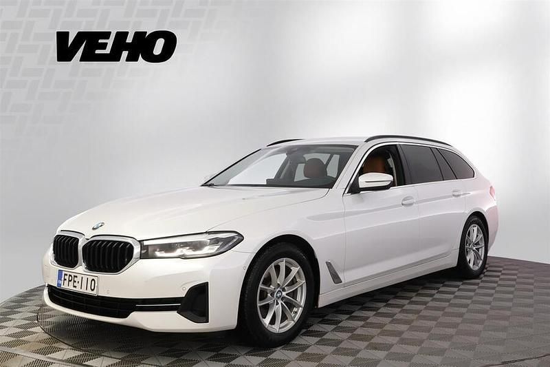 Käytetty BMW 520 201 HP (147 kW) 2022 Valkoinen Farmari