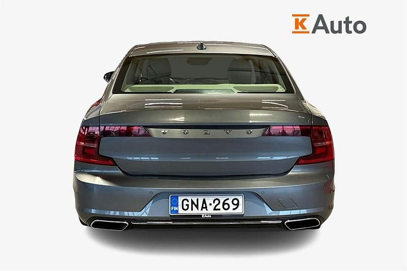 Käytetty Volvo S90 Inscription 303 HP (222 kW) 2018 Harmaa Sedan