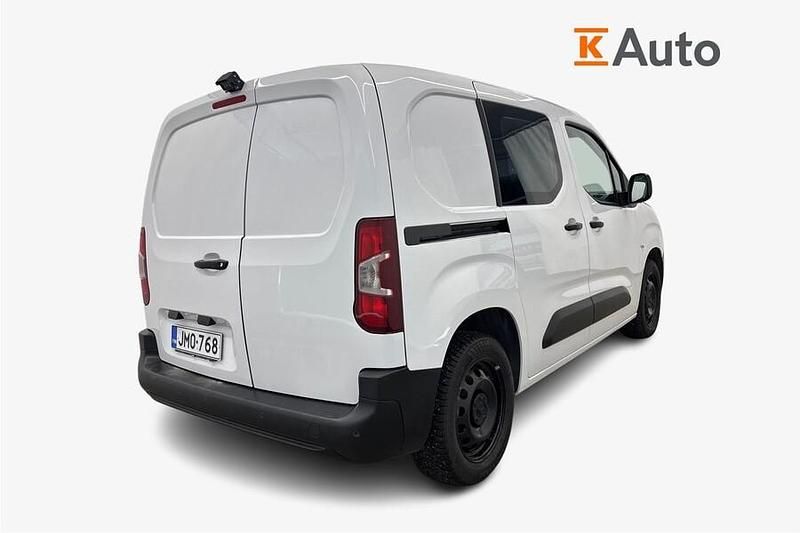 Käytetty Peugeot Partner 102 HP (75 kW) 2022 Valkoinen Tila-auto