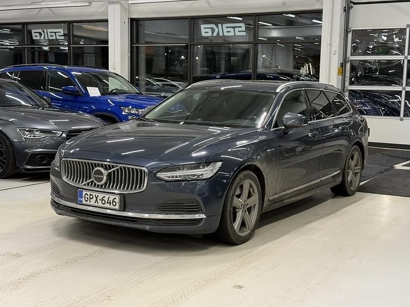 Käytetty 2020 Volvo V90 Inscription Farmari | 29 900 € (Perustarjous) - Kuva 1/4