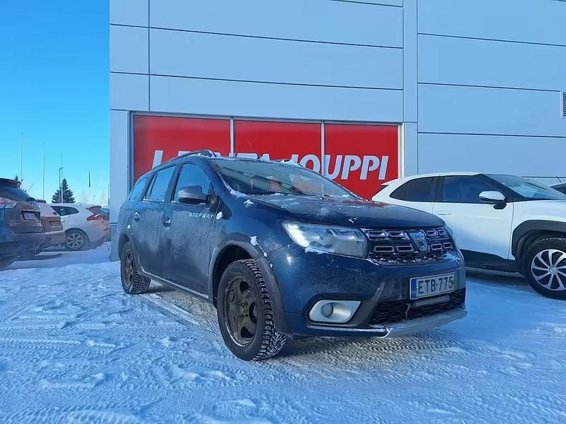 Käytetty Dacia Logan MCV Stepway 90 HP (66 kW) 2019 Farmari