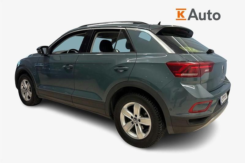 Käytetty VW T-Roc Comfortline 148 HP (108 kW) 2022 Sininen Katumaasturi