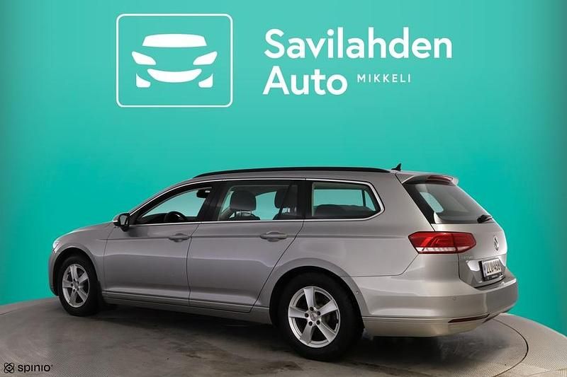 Käytetty VW Passat Comfortline 120 HP (88 kW) 2017 Harmaa Farmari