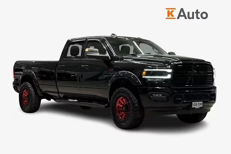 Käytetty Dodge Ram 409 HP (300 kW) 2021 Musta Nouto