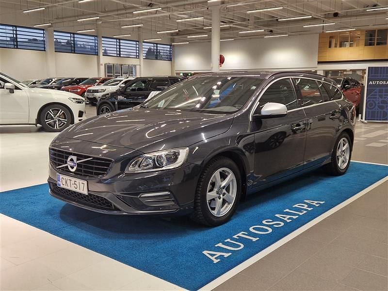 Käytetty 2018 Volvo V60 R-Design Farmari | 23 900 € (Perustarjous) - Kuva 1/4