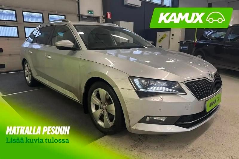 Käytetty Skoda Superb LAURIN & KLEMENT 190 HP (139 kW) 2018 Hopea / harmaa Farmari