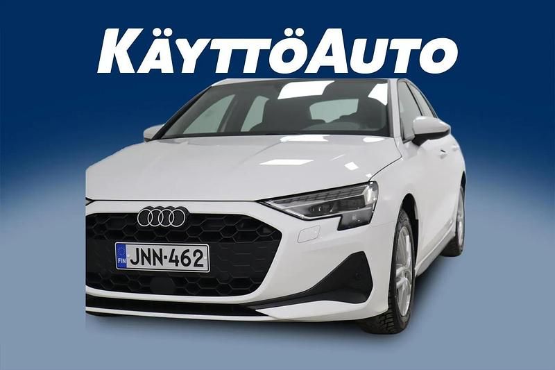 Käytetty Audi A3 Sportback e-tron Design 116 HP (85 kW) 2024 Valkoinen Viistoperä