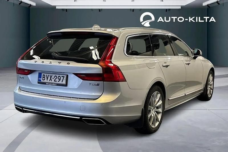 Käytetty Volvo V90 Inscription 392 HP (288 kW) 2019 Harmaa Farmari