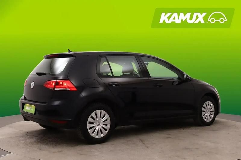 Käytetty VW Golf VII Comfortline 110 HP (80 kW) 2016 Musta Sedan