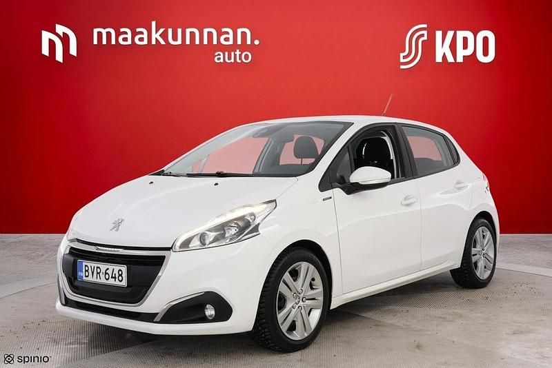 Käytetty Peugeot 208 Signature Sky 83 HP (61 kW) 2019 Valkoinen Viistoperä
