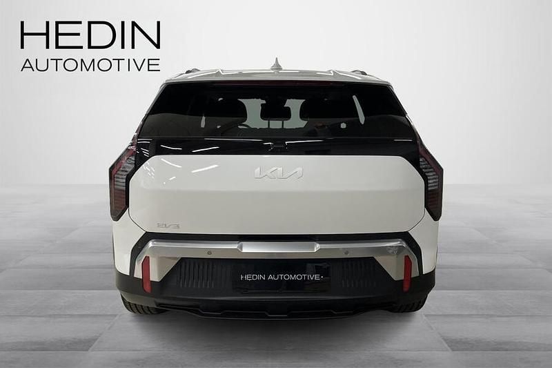 Uusi Kia EV3 Earth 150 kW (204 HP) 2025 Katumaasturi
