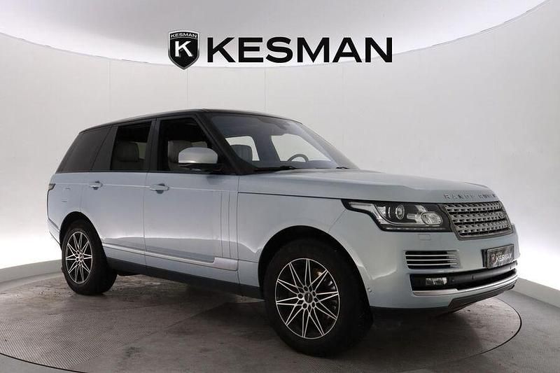 Käytetty Land Rover Range Rover Autobiography 340 HP (250 kW) 2015 Katumaasturi