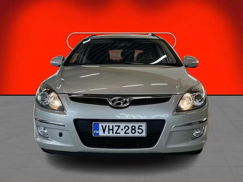 Käytetty Hyundai i30 Comfort 2010 Farmari