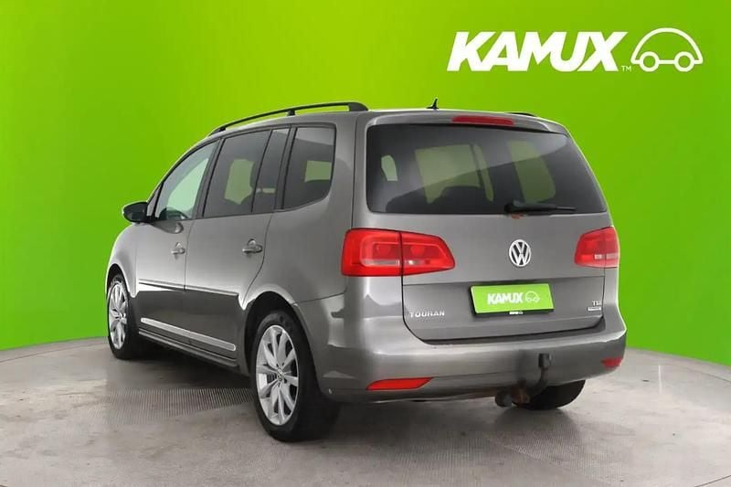 Käytetty VW Touran Comfortline 105 HP (77 kW) 2011 Hopea / harmaa Tila-auto