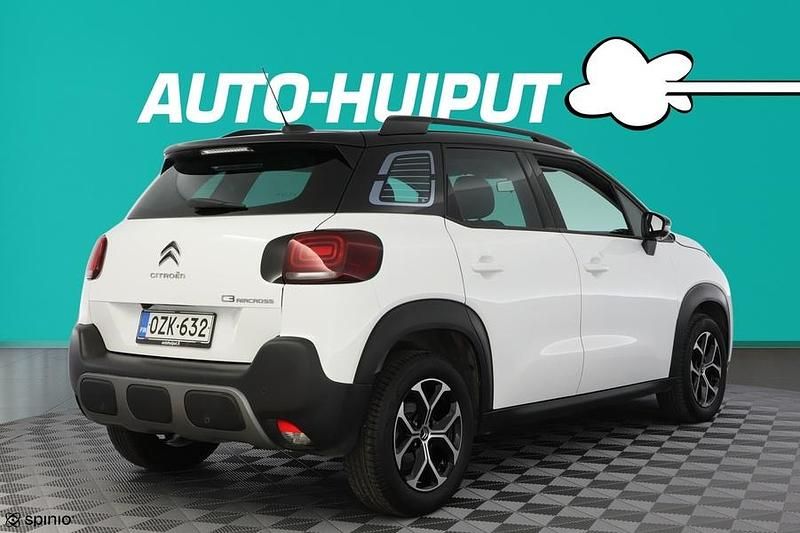 Käytetty Citroën C3 Aircross PureTech 131 HP (96 kW) 2022 Katumaasturi