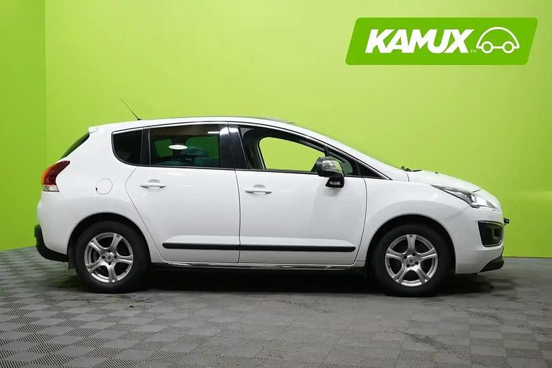 Käytetty Peugeot 3008 Allure 150 HP (110 kW) 2016 Valkoinen Sedan