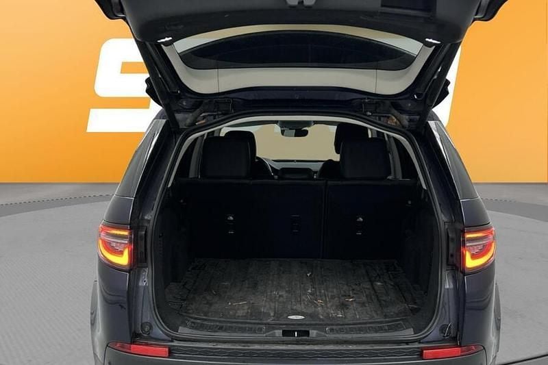 Käytetty Land Rover Discovery Sport SE 301 HP (221 kW) 2023 Katumaasturi