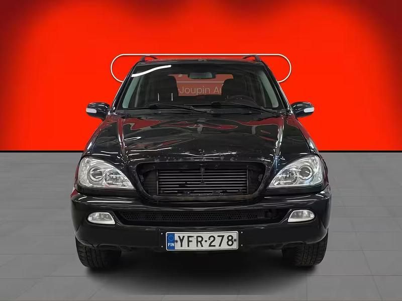 Käytetty Mercedes ML270 2003 Katumaasturi