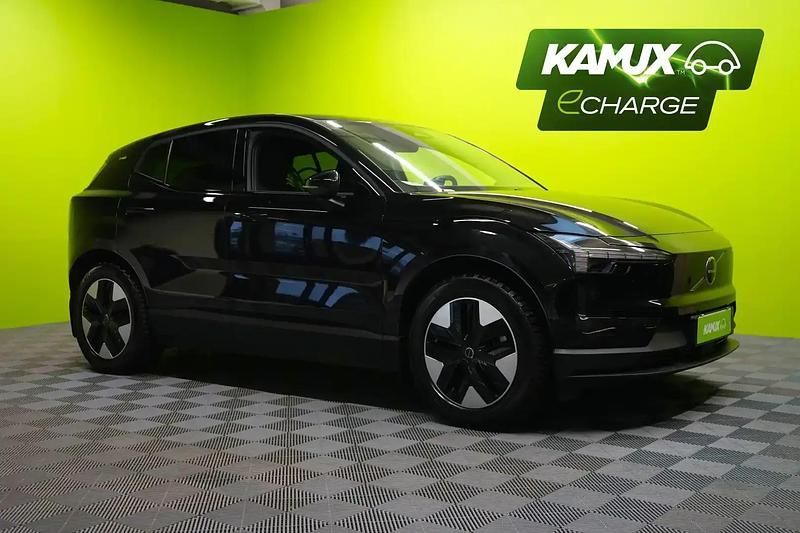 Musta Käytetty 2024 Volvo EX30 Plus Katumaasturi | 32 990 € (Perustarjous) - Kuva 1/4