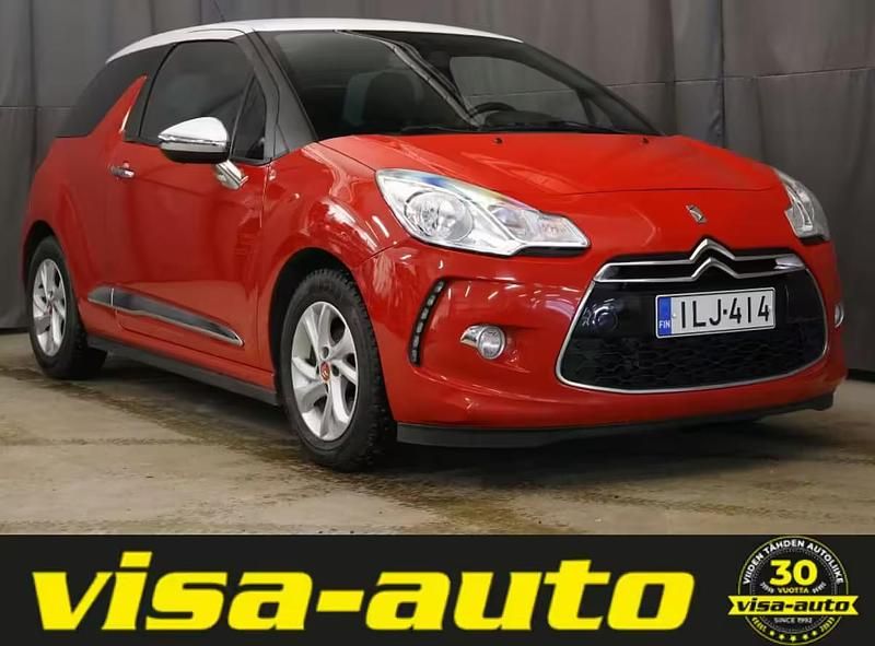 Käytetty Citroën DS3 So Chic 82 HP (60 kW) 2014 Punainen Viistoperä