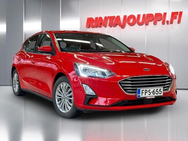 Punainen Käytetty 2020 Ford Focus Trend Viistoperä | 10 400 € (Hyvä tarjous) - Kuva 1/3