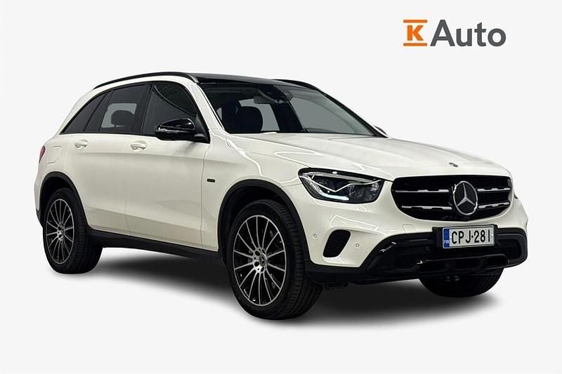 Valkoinen Käytetty 2020 Mercedes GLC300e Business Katumaasturi | 35 490 € (Perustarjous) - Kuva 1/4