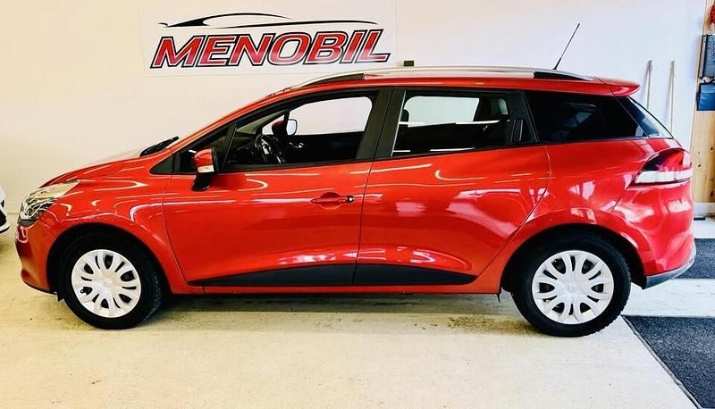 Käytetty Renault Clio GrandTour 90 HP (66 kW) 2015 Farmari