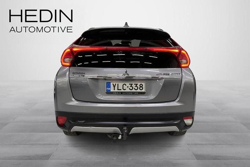 Käytetty Mitsubishi Eclipse Cross Active 163 HP (119 kW) 2019 Harmaa Katumaasturi