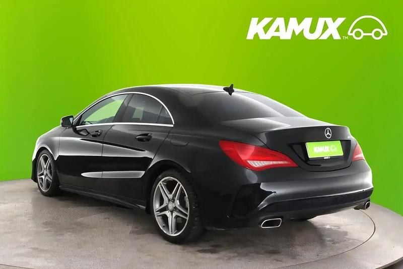 Käytetty Mercedes CLA180 Business 122 HP (89 kW) 2015 Musta Sedan