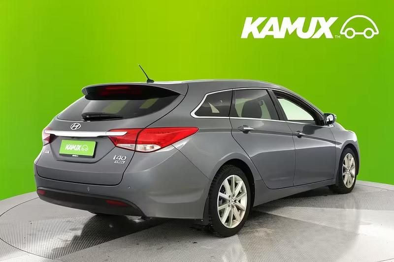 Käytetty Hyundai i40 Style 136 HP (100 kW) 2013 Hopea / harmaa Farmari