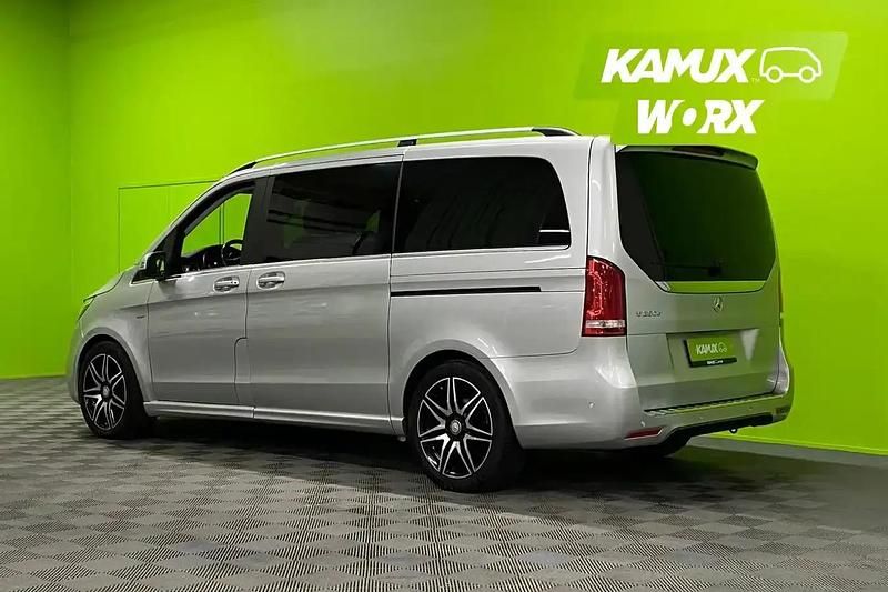 Käytetty Mercedes V250 Exclusive 190 HP (139 kW) 2016 Hopea / harmaa Tila-auto