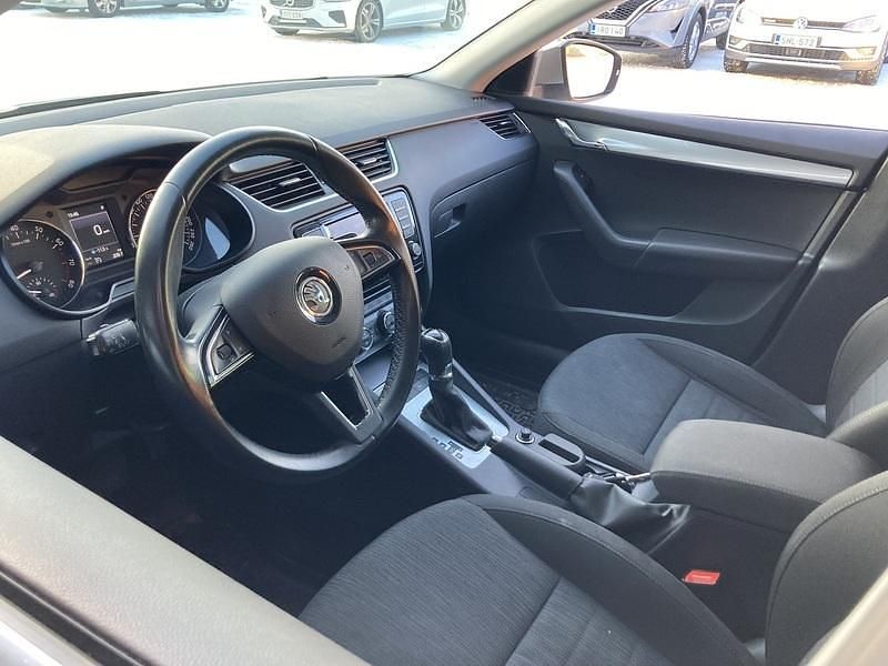 Käytetty Skoda Octavia Style 150 HP (110 kW) 2016 Viistoperä