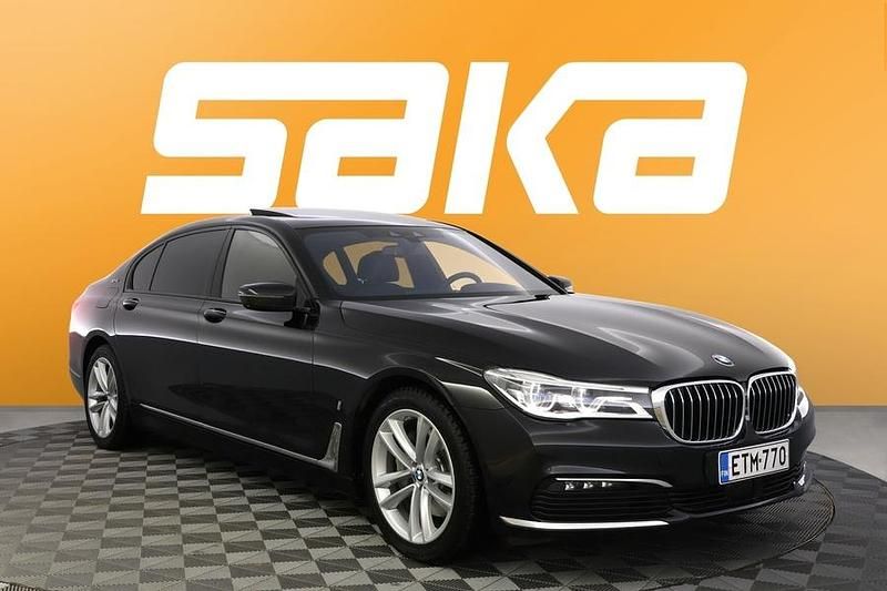 Käytetty BMW 740 Exclusive 326 HP (239 kW) 2019 Sedan