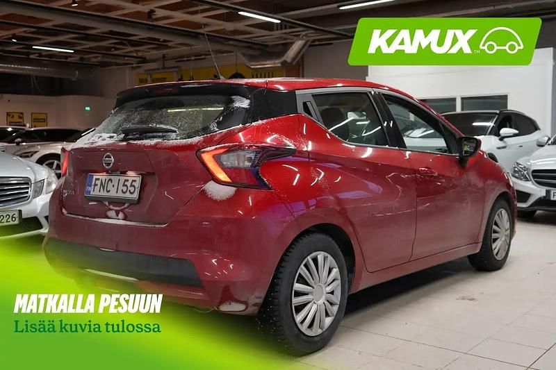 Käytetty Nissan Micra Acenta 90 HP (66 kW) 2018 Punainen Sedan