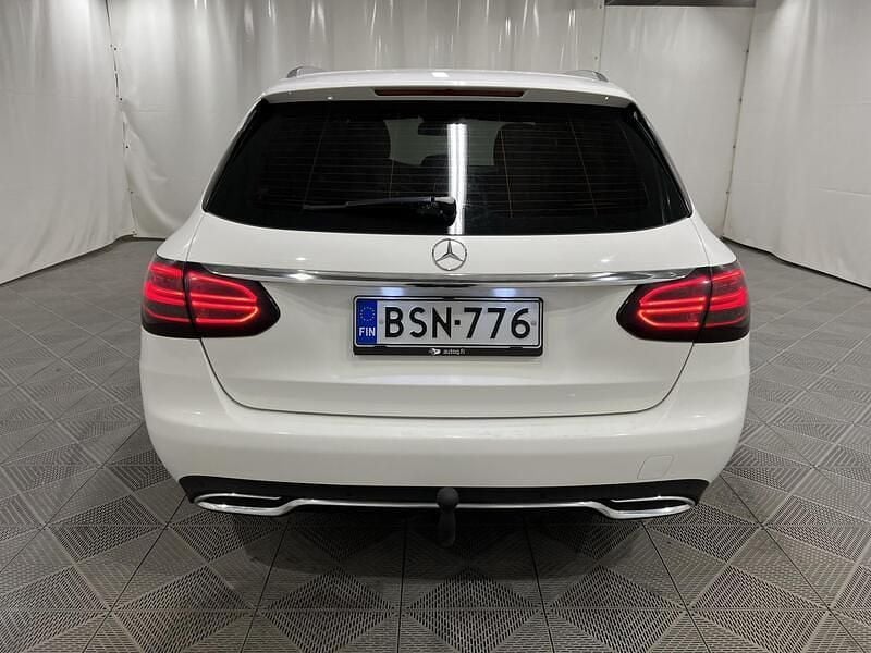 Käytetty Mercedes C180 Business 116 HP (85 kW) 2014 Farmari