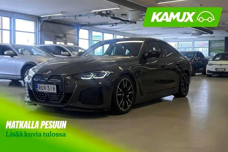 Käytetty BMW i4 Comfort Edition 400 kW (544 HP) 2022 Hopea / harmaa Sedan