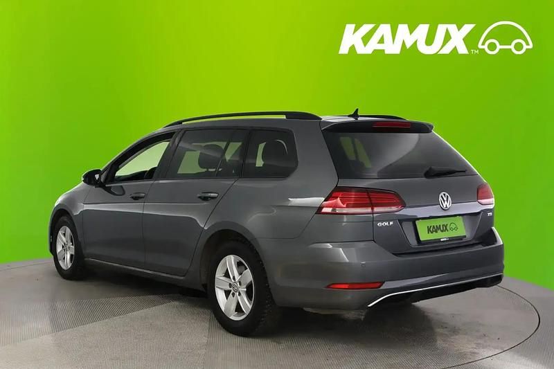 Käytetty VW Golf VII Comfortline 125 HP (91 kW) 2017 Hopea / harmaa Farmari