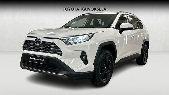 Valkoinen Käytetty 2024 Toyota RAV4 Active Katumaasturi | 39 900 € (Hyvä tarjous) - Kuva 1/4