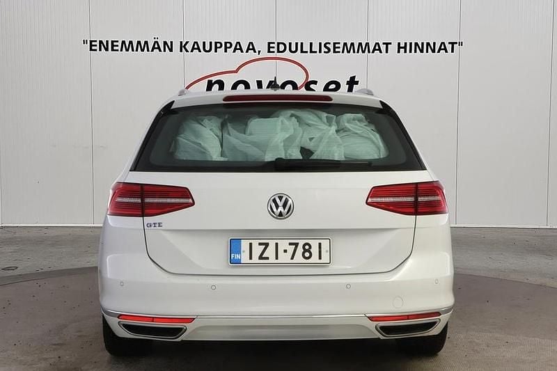 Käytetty VW Passat GTE 218 HP (160 kW) 2018 Valkoinen Farmari